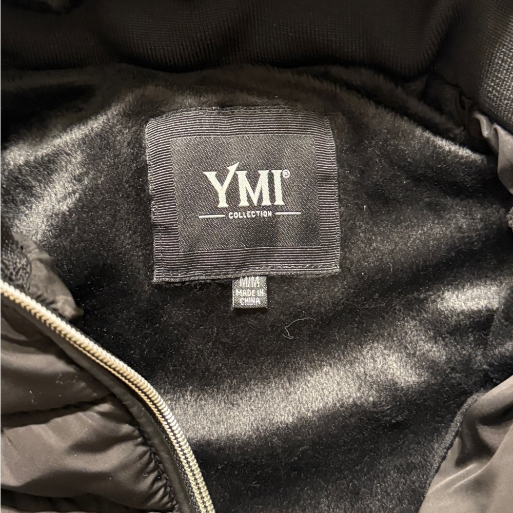 YMI Women’s Black Quilted Puffer Vest w/ Faux Fur Hood Cozy Winter Layer-Size M - Picture 11 of 15